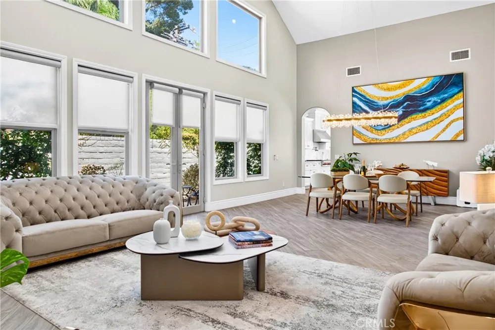 2025 Lonestar Thousand Oaks, CA 91362