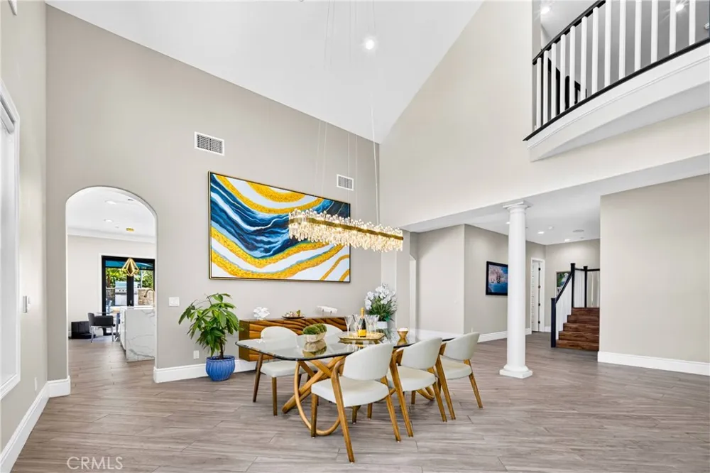 2025 Lonestar Thousand Oaks, CA 91362