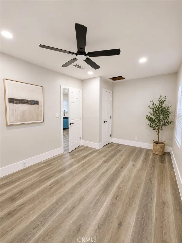 605 G STREET Bakersfield, CA 93304