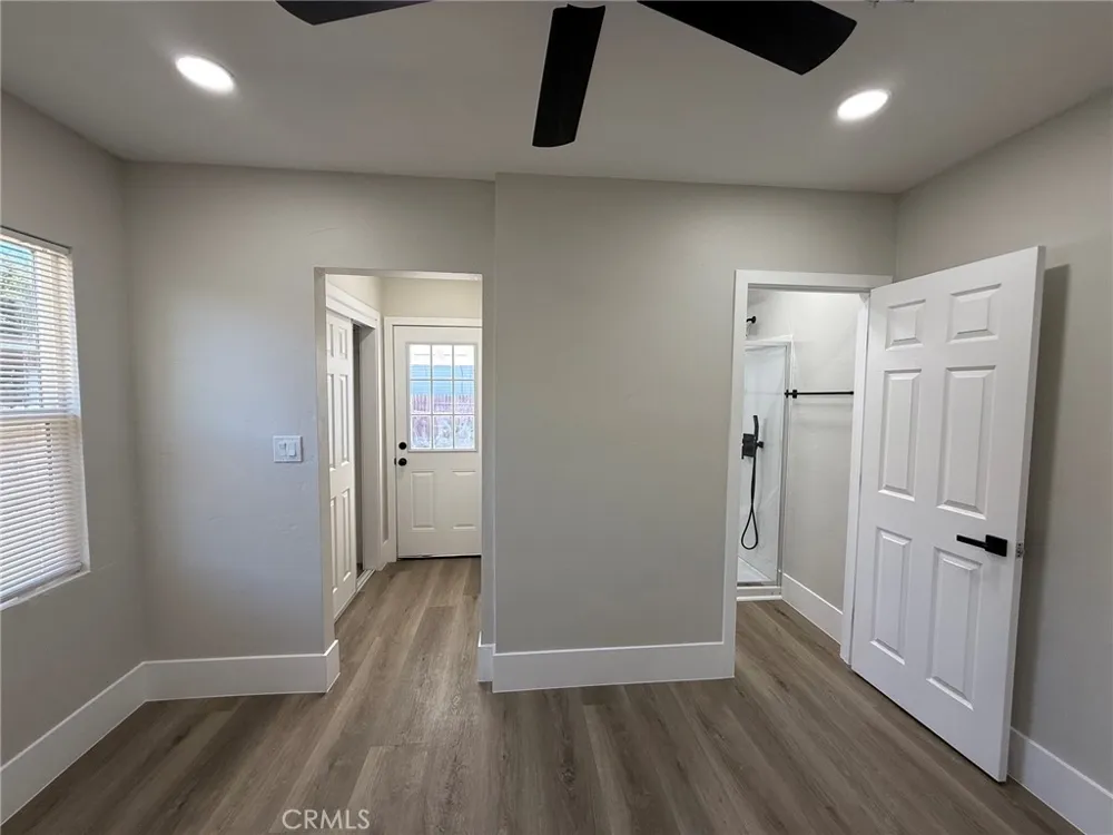 605 G STREET Bakersfield, CA 93304