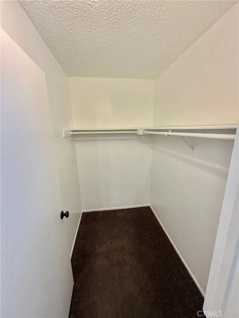 39355 169th E Lake Los Angeles, CA 93591