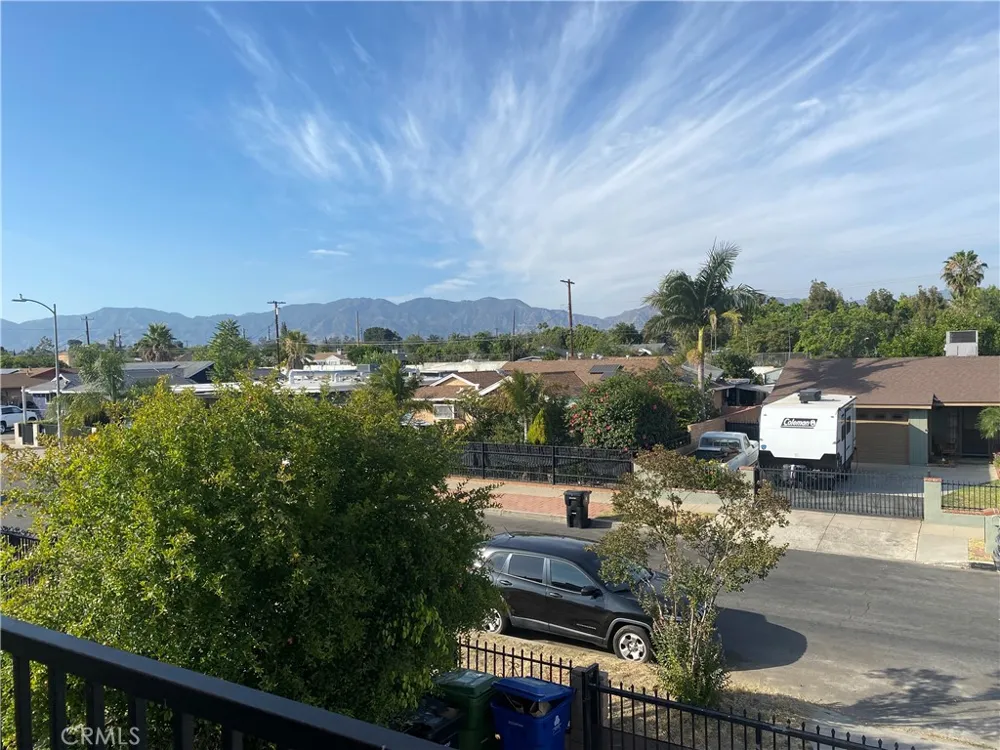 10059 Woodale Avenue Arleta, CA 91331