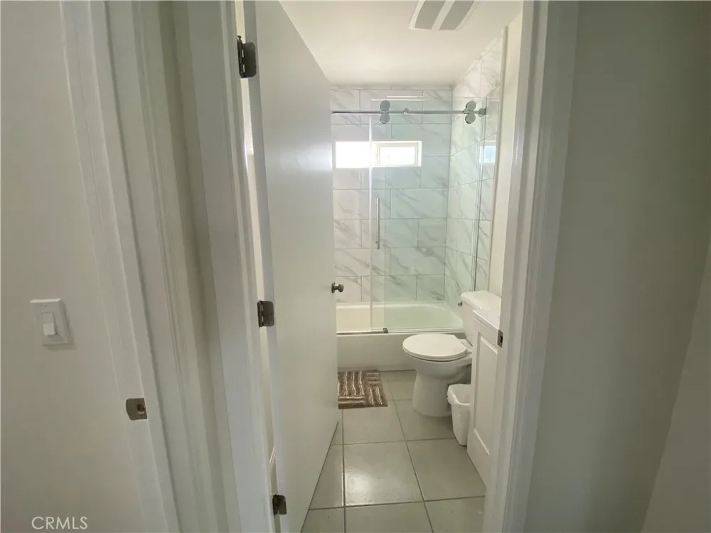 10059 Woodale Avenue Arleta, CA 91331