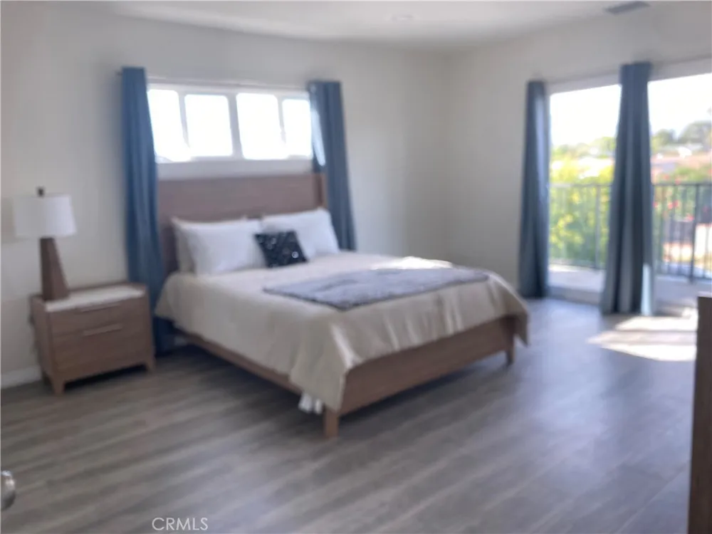 10059 Woodale Avenue Arleta, CA 91331