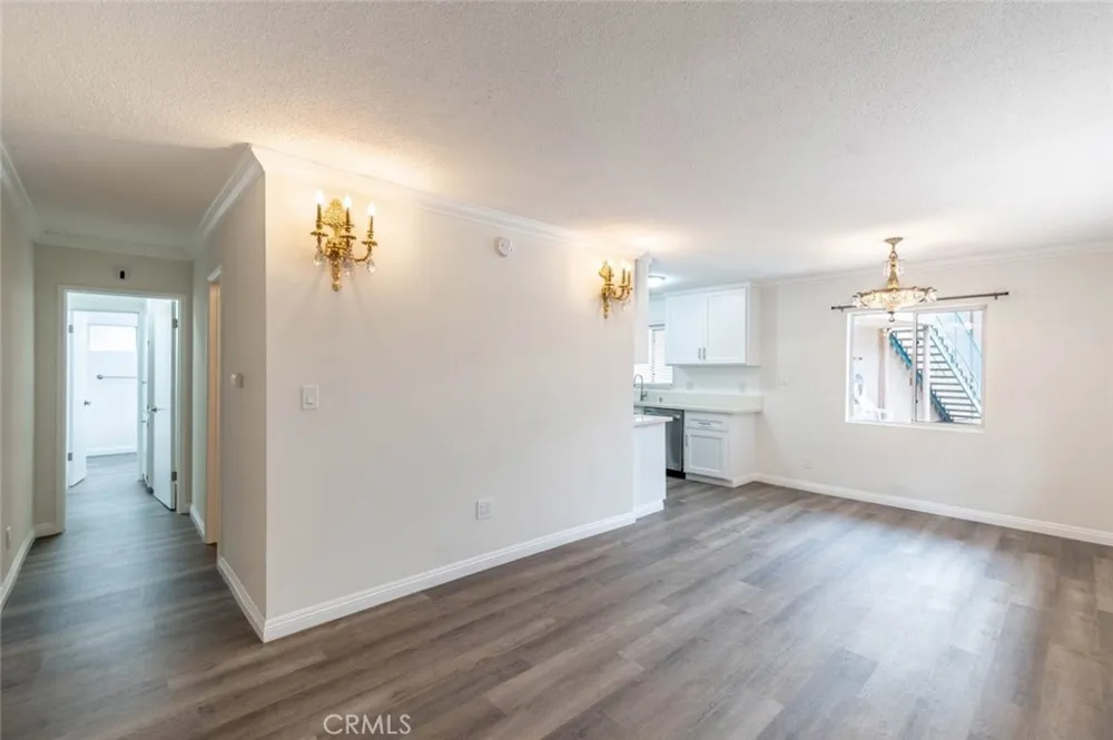 6520 Shirley Avenue #3 Reseda, CA 91335