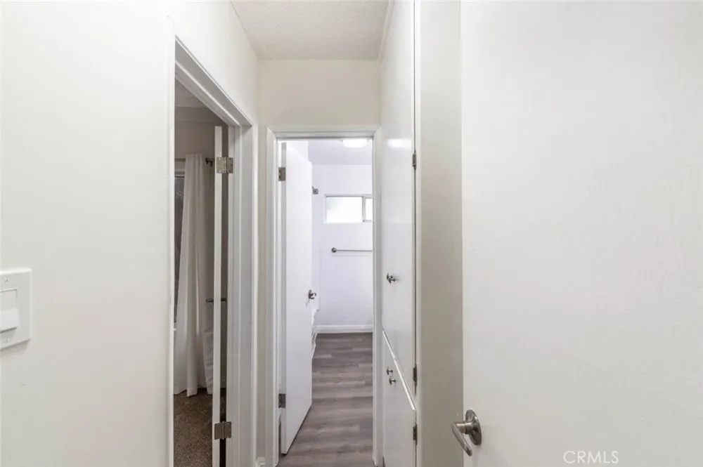 6520 Shirley Avenue #3 Reseda, CA 91335