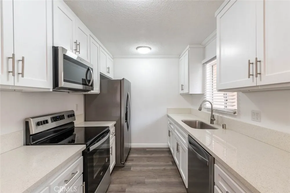 6520 Shirley Avenue #3 Reseda, CA 91335