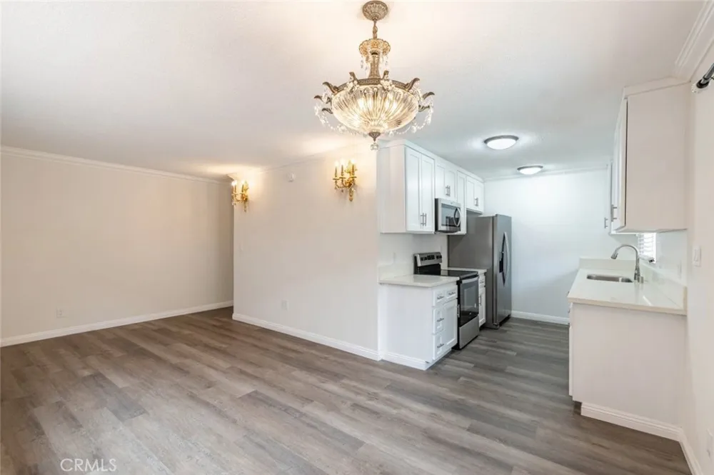 6520 Shirley Avenue #3 Reseda, CA 91335