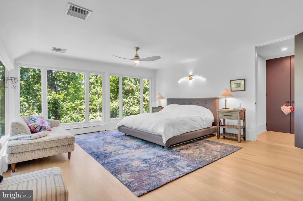 2 PURITAN COURT Princeton, NJ 08540