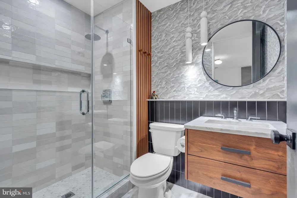 2 PURITAN COURT Princeton, NJ 08540
