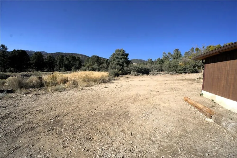 37112 Adams Trail Frazier Park, CA 93225