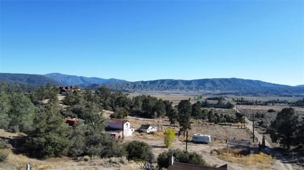 37112 Adams Trail Frazier Park, CA 93225