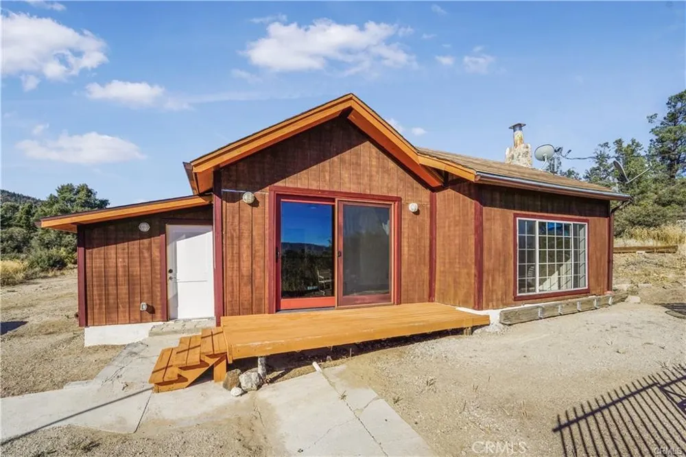 37112 Adams Trail Frazier Park, CA 93225