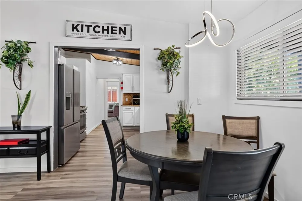 7959 Bothwell Road Reseda, CA 91335