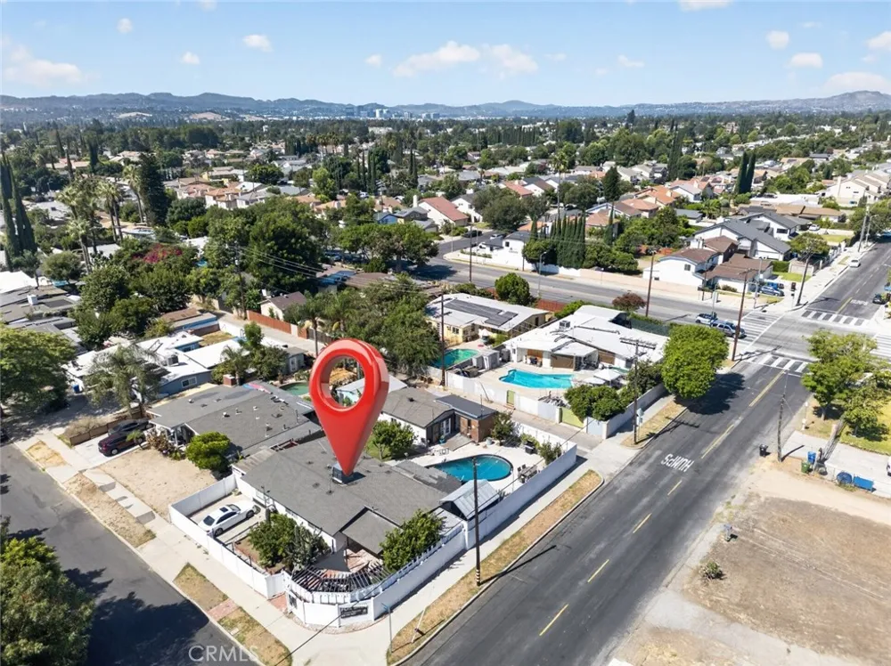 7959 Bothwell Road Reseda, CA 91335
