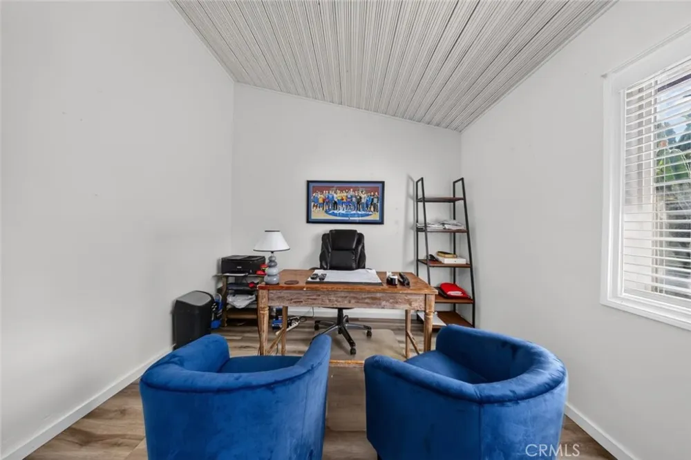 7959 Bothwell Road Reseda, CA 91335