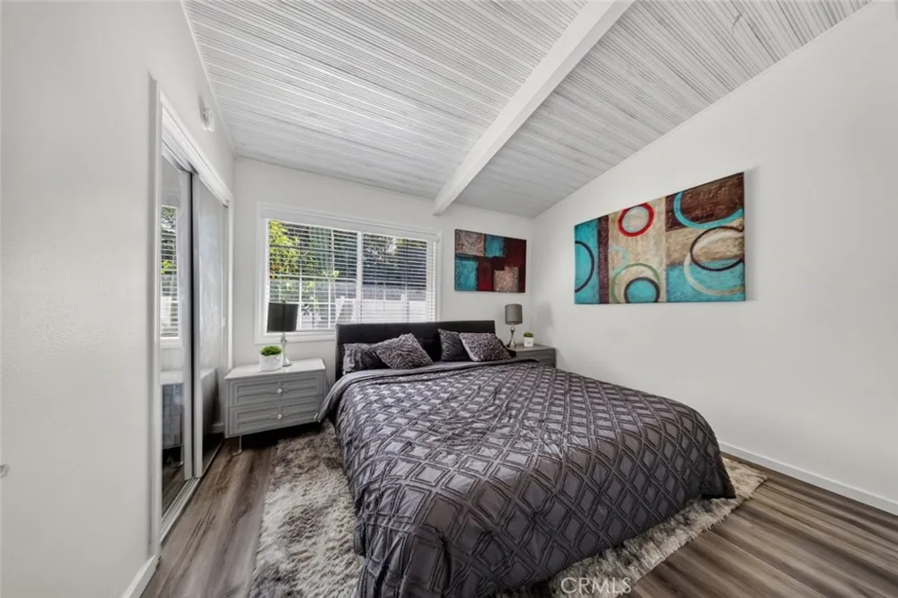 7959 Bothwell Road Reseda, CA 91335