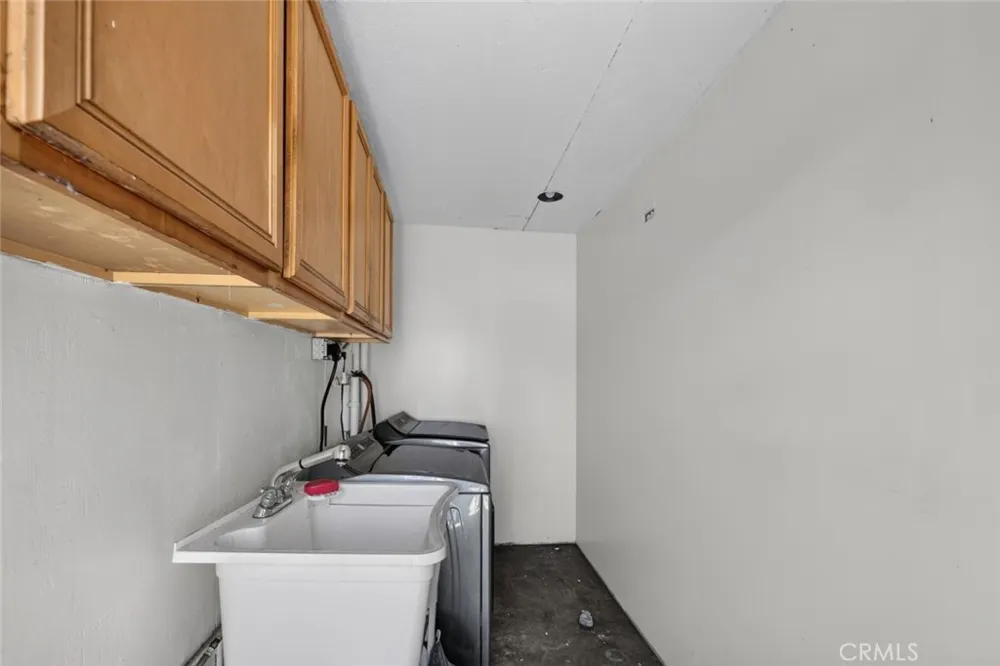7959 Bothwell Road Reseda, CA 91335