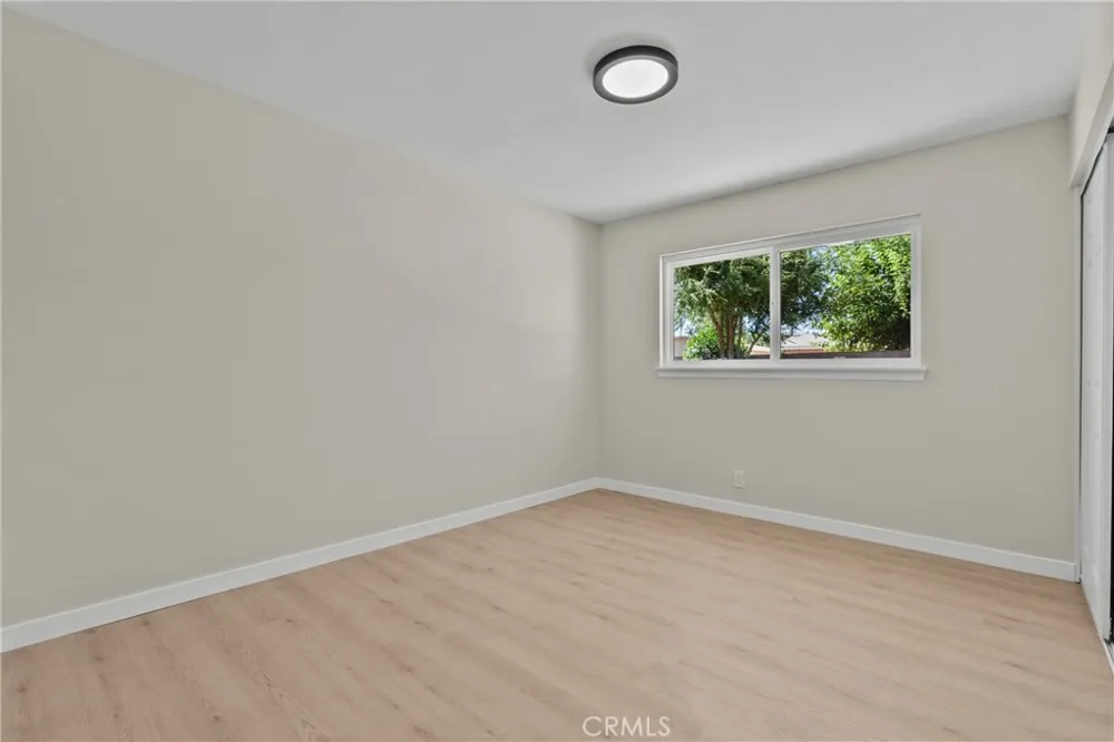 512 E Lingard Lancaster, CA 93535