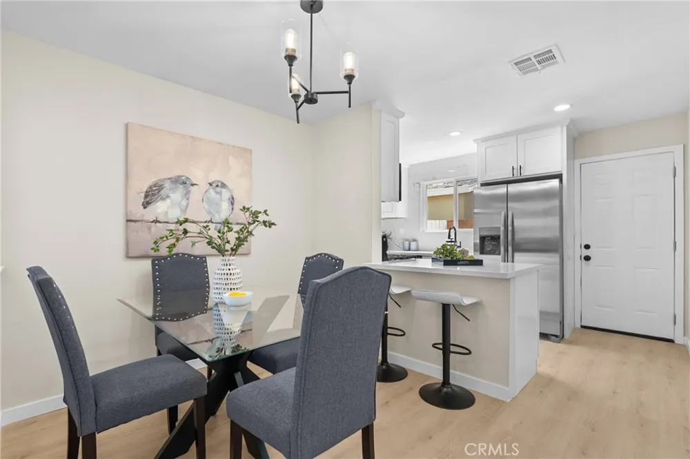 512 E Lingard Lancaster, CA 93535