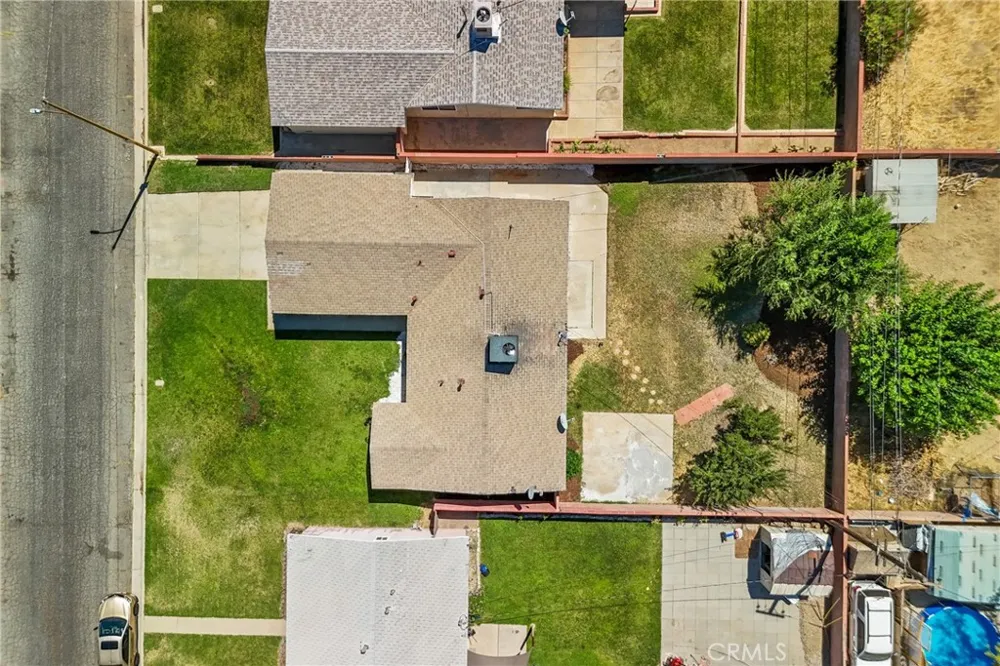 512 E Lingard Lancaster, CA 93535