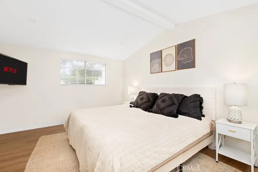 20660 Lemay Street Winnetka, CA 91306