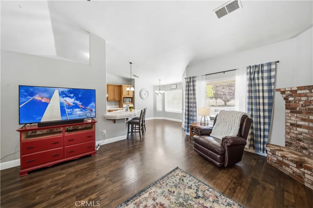 29960 Caddy Lane Tehachapi, CA 93561