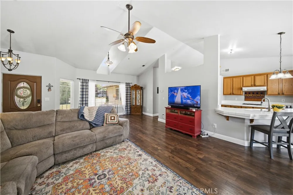 29960 Caddy Lane Tehachapi, CA 93561