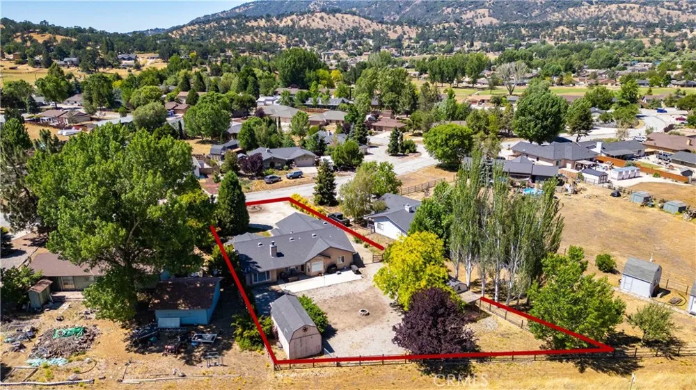 29960 Caddy Lane Tehachapi, CA 93561