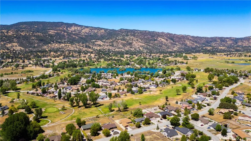 29960 Caddy Lane Tehachapi, CA 93561