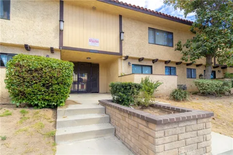 13540 Hubbard #26