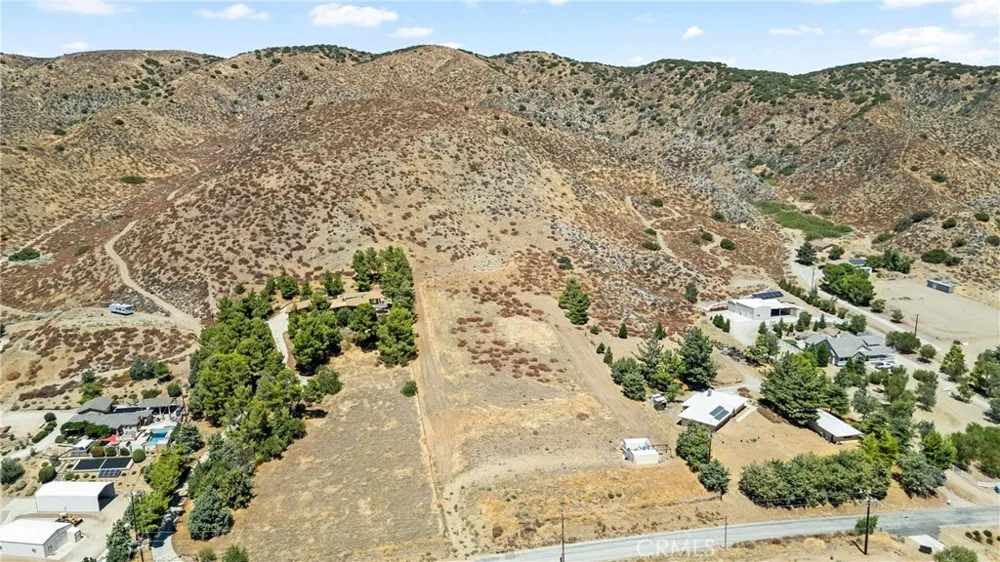 Northside Drive Leona Valley, CA 93551