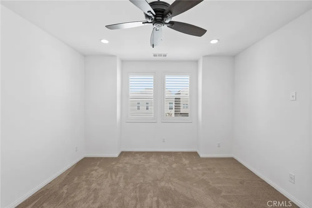 27367 Thunder Ridge Court Valencia, CA 91381