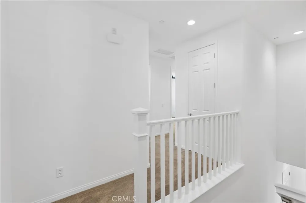 27367 Thunder Ridge Court Valencia, CA 91381