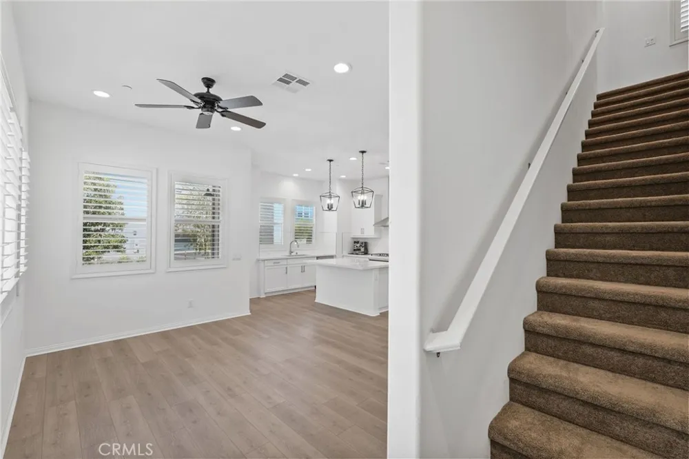 27367 Thunder Ridge Court Valencia, CA 91381