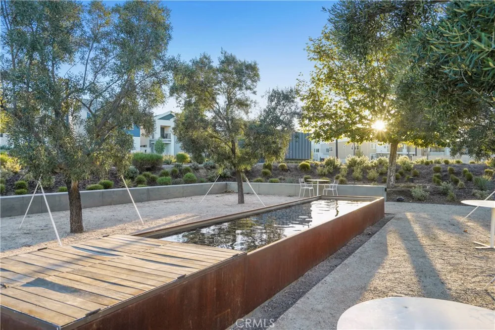 27367 Thunder Ridge Court Valencia, CA 91381
