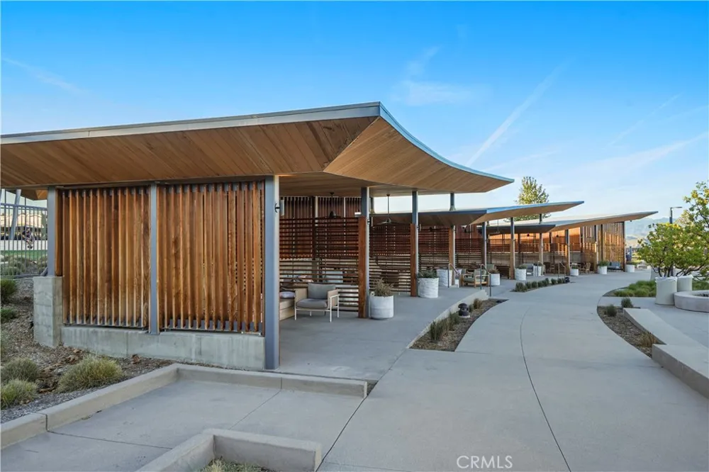 27367 Thunder Ridge Court Valencia, CA 91381