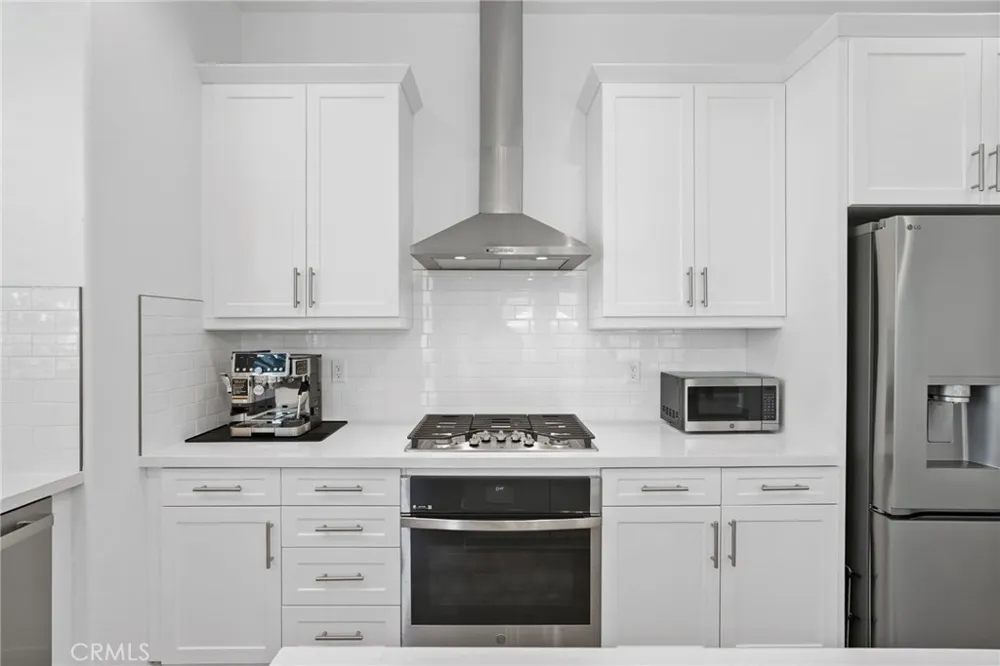27367 Thunder Ridge Court Valencia, CA 91381
