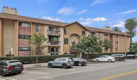 7300 Franklin Avenue #354