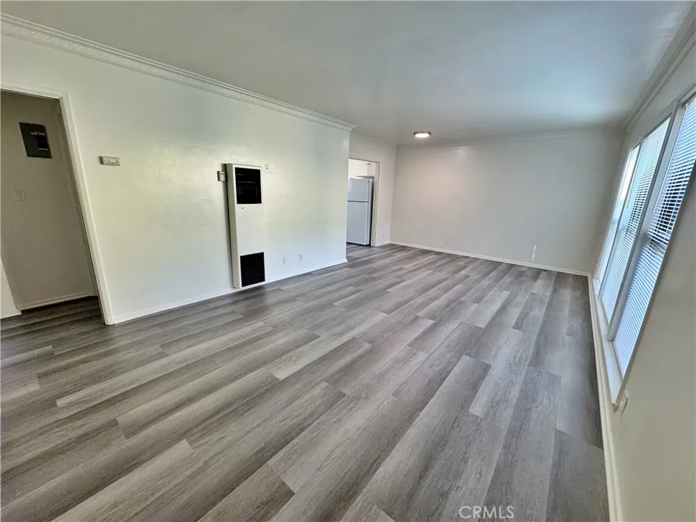 337 S Occidental Boulevard #18 Los Angeles, CA 90057