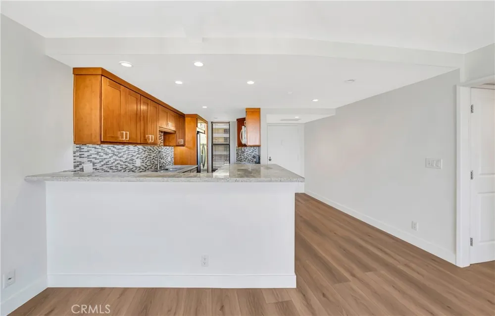 4316 Marina City Drive #227 Marina del Rey, CA 90292