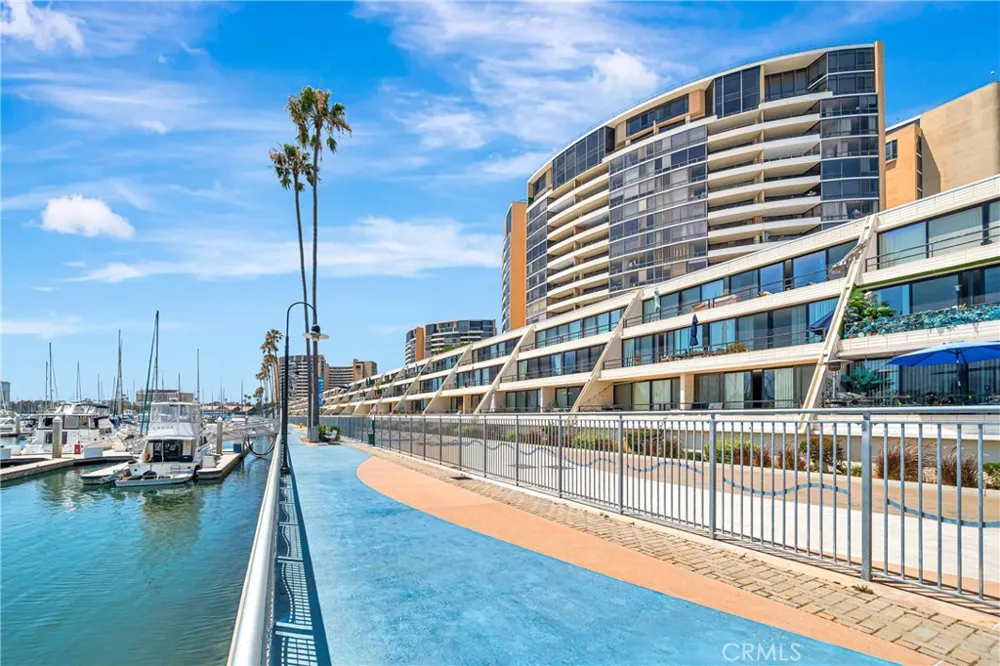 4316 Marina City Drive #227 Marina del Rey, CA 90292