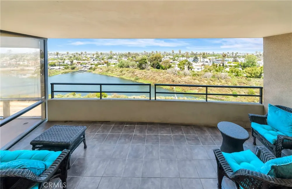 4316 Marina City Drive #227 Marina del Rey, CA 90292