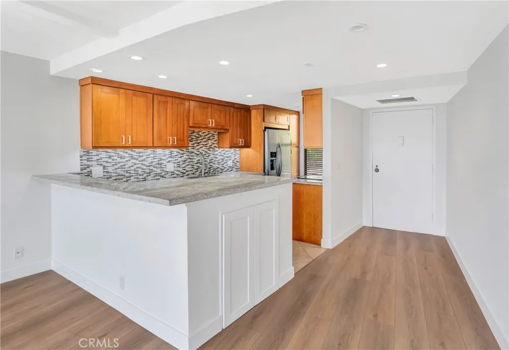 4316 Marina City Drive #227 Marina del Rey, CA 90292