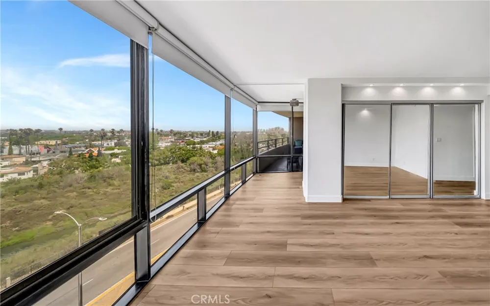 4316 Marina City Drive #227 Marina del Rey, CA 90292