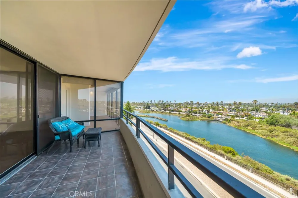 4316 Marina City Drive #227 Marina del Rey, CA 90292