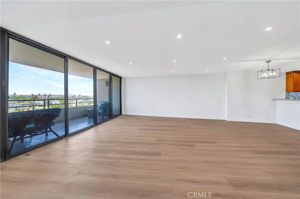 4316 Marina City Drive #227 Marina del Rey, CA 90292