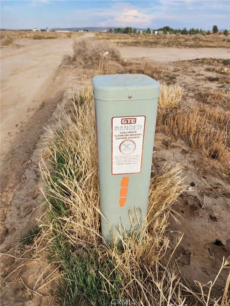 Ave D-12 & 91st Ste Lancaster, CA 93535