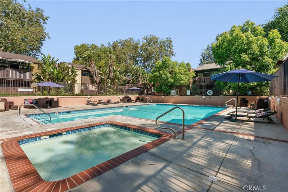 18350 Hatteras Street #267 Tarzana, CA 91356