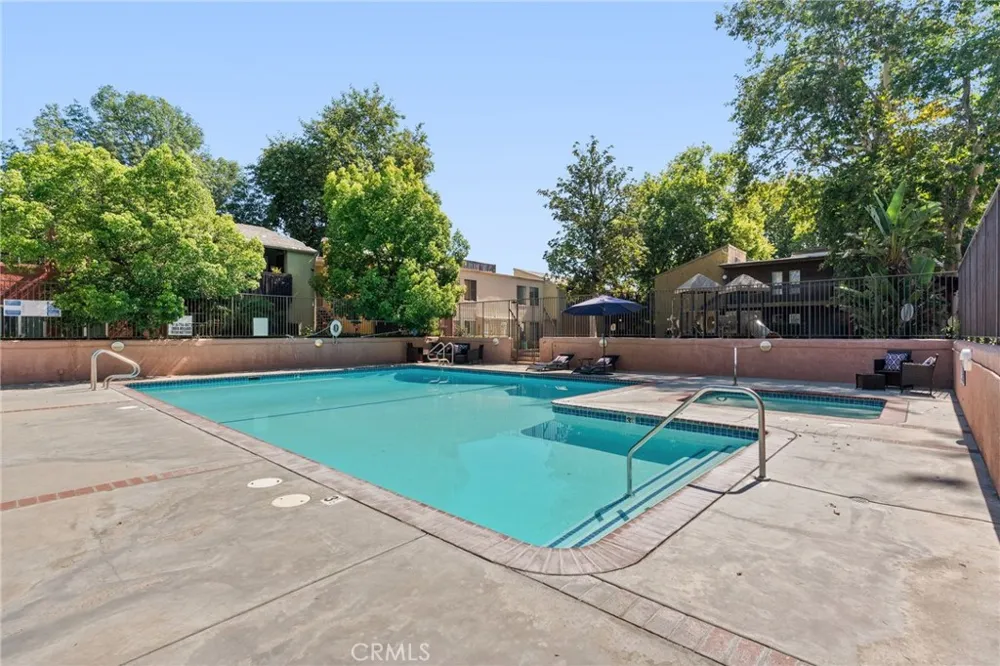 18350 Hatteras Street #267 Tarzana, CA 91356